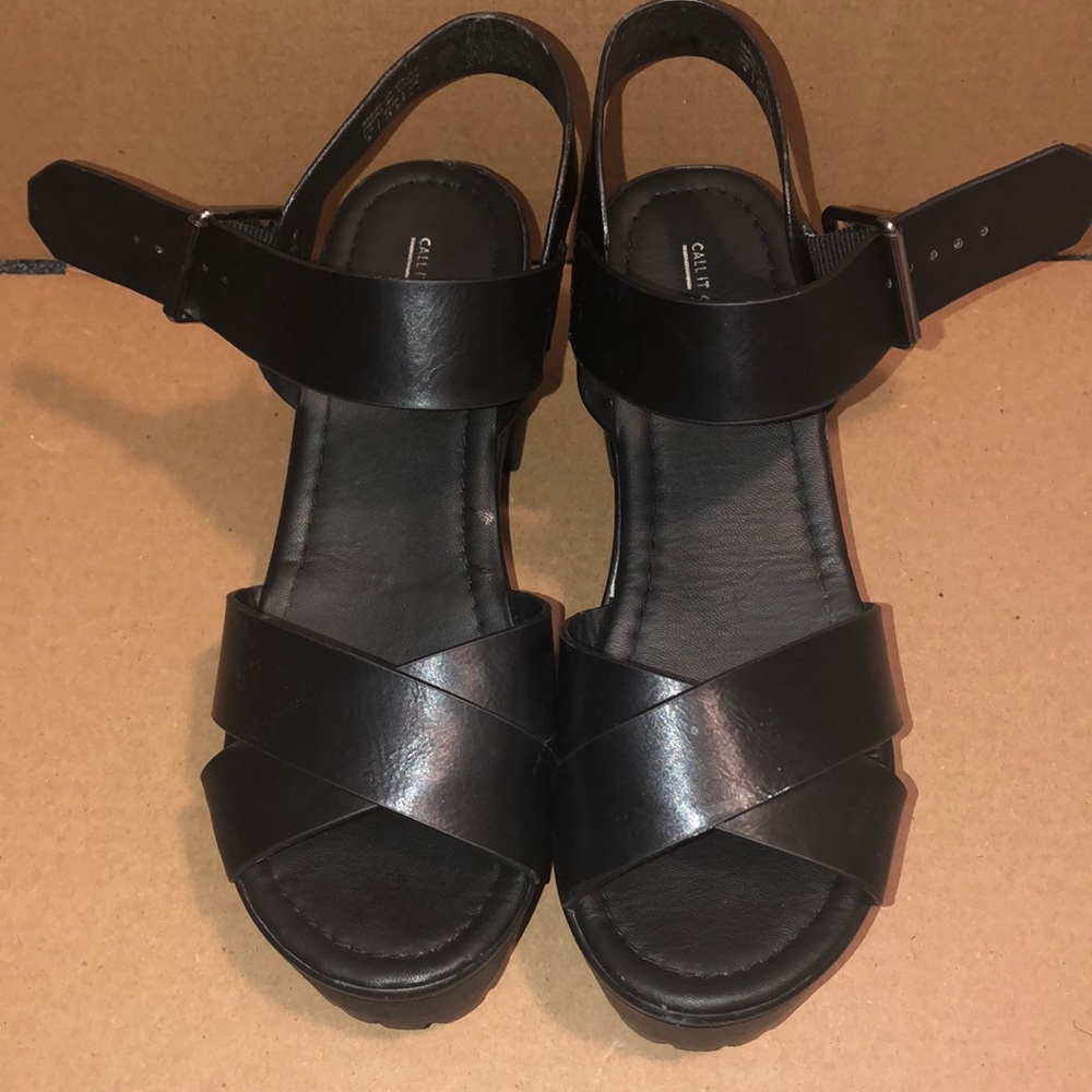 Heeled sandals